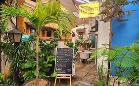 Ederra Stays & Cafe